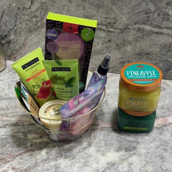 Bath + Face Mask Set - Picture 1 of 6